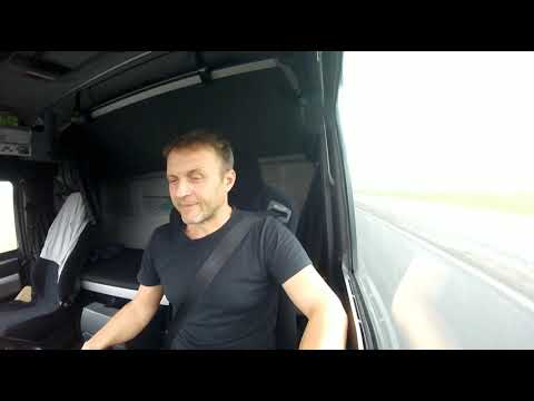 Видео: Navitel E700. Обзор после 3 месяцев. Годен или полное г*?