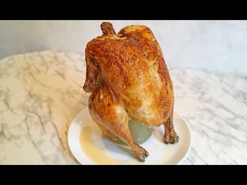 Видео: Курица на Банке / Chicken on a Jar / Запеченная Курица Очень Вкусно и Просто / Курица в Духовке