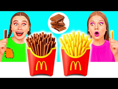 Видео: Челлендж. Шоколадная Еда vs Настоящая еда | Смешные Cитуации