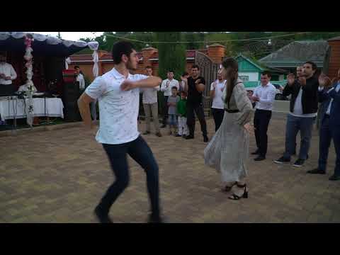 Видео: Танцы на свадьбе Псеуновых Айдемира и Дженет. RECARTSTUDIO.