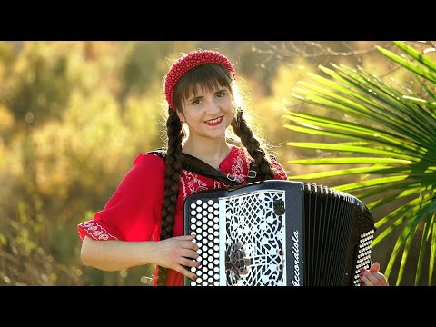 Видео: Вот кто-то с горочки спустился - Народные Песни Русская Музыка - Russian Folk Music - Марион LMJM