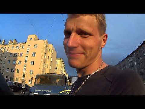 Видео: Зил эвакуатор. Ремонт у парадной.