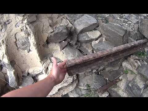 Видео: Развалины первой всесезонной ГЭС на реке Ур. Близ села Горскино Часть 2.