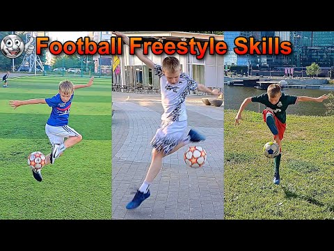 Видео: КРУТЫЕ ФРИСТАЙЛЕРСКИЕ ФИНТЫ 😱U10 #footballfreestyle #amazing #football #skills