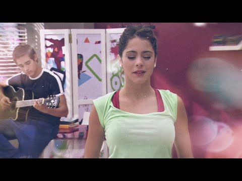 Видео: Violetta & Leon || На твоих губах поцелуем