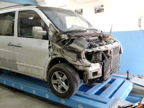 Видео: Mercedes-Benz Vito. Рихтовка морды.