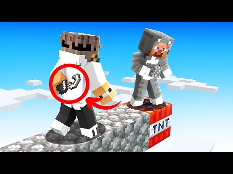 Видео: Когда ИГРОК ОТВОРАЧИВАЕТСЯ, Я ЕГО ТРОЛЛЮ в Майнкрафт!