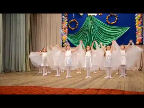 Видео: Выступление Насти в составе коллектива " Непоседы". Танец " Ангелы"
