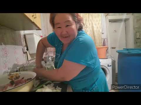 Видео: Аборигенка. Консервы из рыбы кеты в Автоклаве. Пришли достали поели. 16.17.11.24