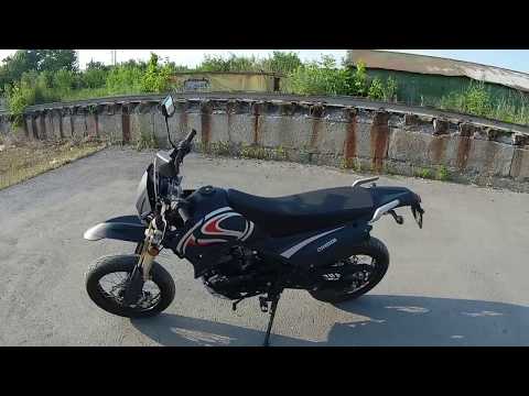 Видео: Обзор китайского мотоцикла Baltmotors Motard 200. Покоритель города для начинающих.