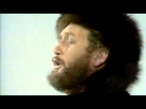 Видео: Иван Ребров - 12 разбойников + Колокольчик