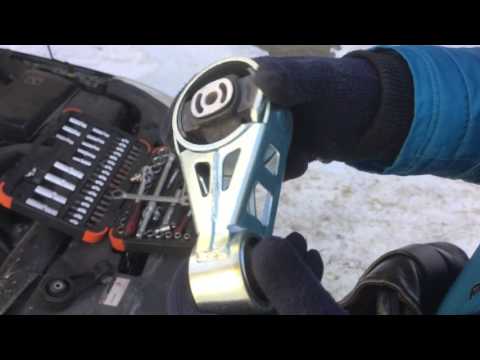 Видео: Citroen C5 замена опора (реактивная тяга) на опору от peugeot 406