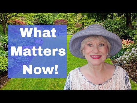 Видео: Мне 77: семь вещей, которые сейчас важнее всего