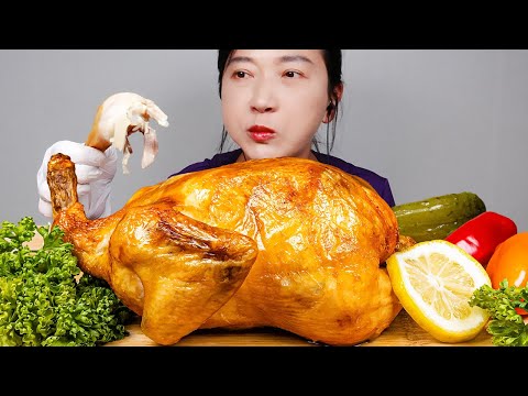Видео: Корейская еда ЖАРЕНАЯ ЦЕЛЫЙ ЦЫПЛЕНОК мукбанг звуки еды