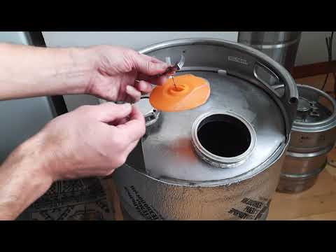 Видео: Куб для вакуума из кеги. Нагрев мармитом
