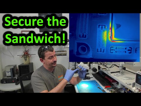 Видео: Ремонт материнской платы iPhone 11 «Нет питания» (снятие защитного экрана без повреждения сэндвича)