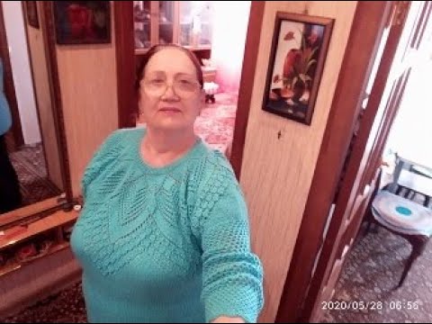 Видео: Кофта женская с ажурной кокеткой/Кокетка ажурными листьями/Обзор кофты