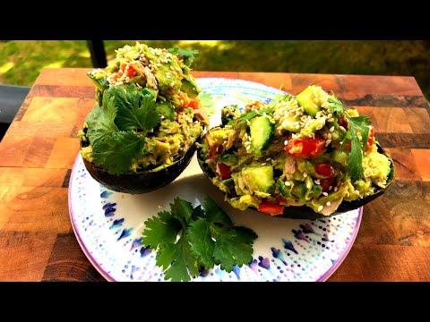 Видео: Салат с авокадо и тунцом - вкусный завтрак. Мой любимый рецепт с авокадо как в ресторане!