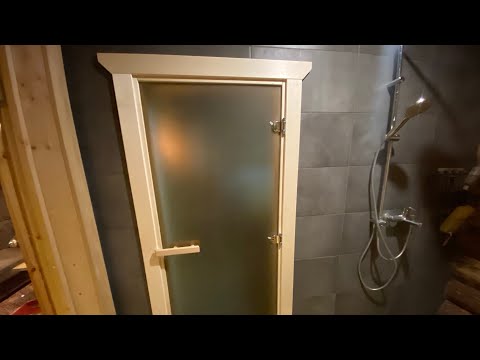 Видео: Дверь в сауну. Стеклянная дверь.