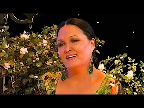 Видео: Рәүилә Мәсәлимова - Дуҫыма