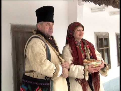 Видео: " Нова  радість  стала " - колядує  студія  " Водограй ".