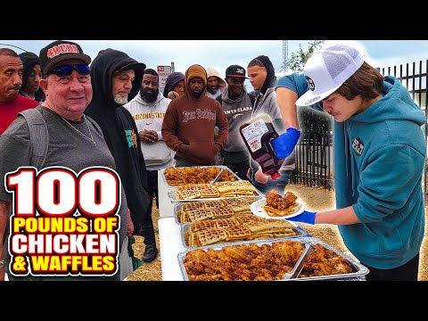 Видео: Готовим 100 фунтов курицы и вафель для бездомных!