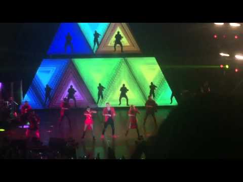 Видео: Егор Крид "Будильник" Крокус Сити Холл 6 марта