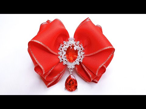 Видео: Бантики из ленты с люрексом. ШИКАРНЫЙ вариант #Bestрукоделие / Cobeads