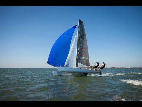 Видео: Яхтинг.Парусный катамаран Торнадо. Мечты сбываются!