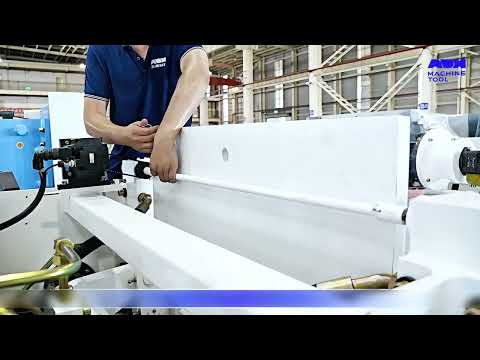 Видео: Коррекция отклонения углов слева и справа на машине для гибки крутильных осей.