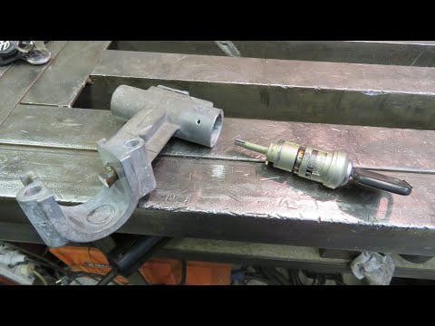 Видео: Audi 100 C2 Coupe 1978 г. Отчет №7. Переделка вставки замка зажигания.