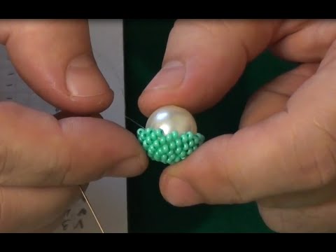 Видео: Бусина из бисера