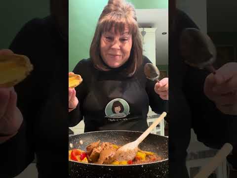 Видео: Куриное карри с арахисовым маслом 🍛 Великолепная и вкусная подделка! Попробуйте!