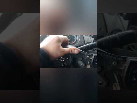Видео: Замена подрулевого шлейфа daf 105, ошибка двигателя при повороте руля