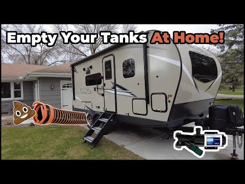 Видео: Как использовать насос-измельчитель RV для опорожнения накопительных баков дома!