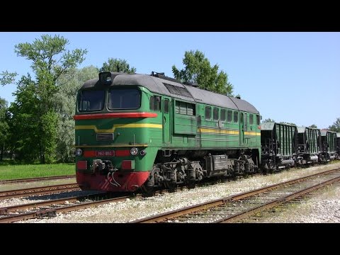 Видео: Хороший звук: тепловоз М62-1093 без глушителя / Super sounds: M62-1093 departs from station