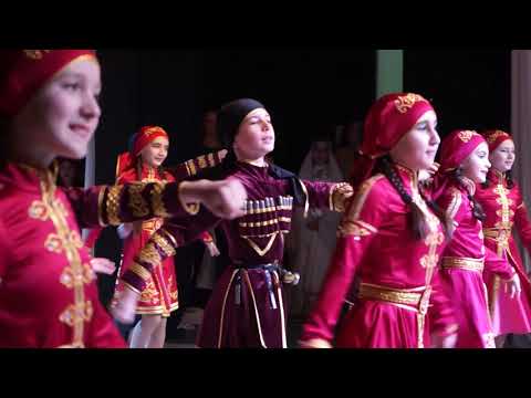 Видео: Адыгский перепляс (Лъяпариса)