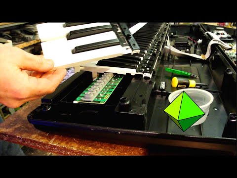 Видео: Разборка клавиатуры YAMAHA PSR-EW300, ремонт клавиш и фетра