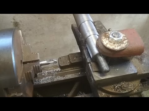 Видео: Будуємо гарбузовий комбайн [Частина-4] Виготовлення валів, фрезеровка шпонпазів на токарному станку