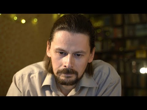 Видео: Творчество Владимира Маяковского. Ранний период.