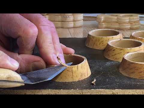 Видео: Изготовление чайной чашки из бересты.