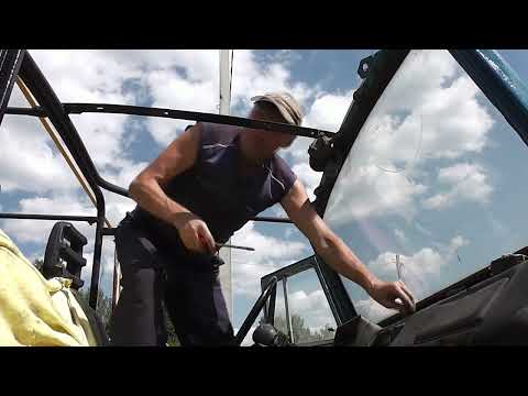 Видео: Продолжаем работу с ЛУАЗиком.   Одеваем тент.