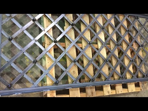 Видео: Штамп для декорации полосы на холодную