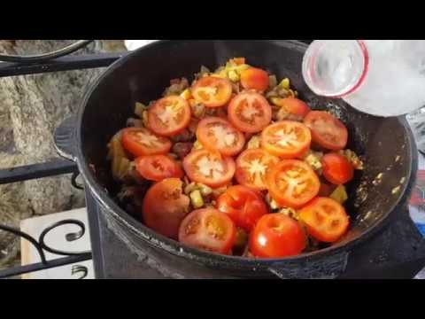 Видео: Мясо с овощами в казане по дачному.