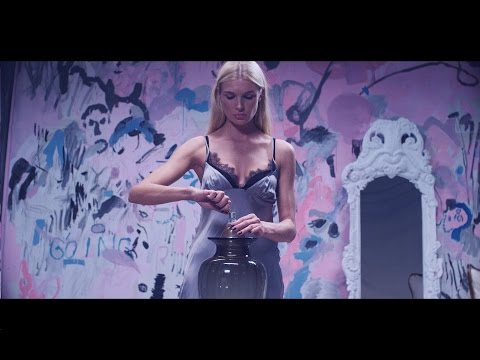 Видео: Вандер Фил - Снова Одни (Премьера клипа, 2014)