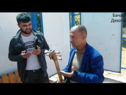 Видео: Аббоси ревади барои гарибо дуои хайр дод дар рох