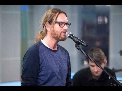 Видео: Tomas Nevergreen - Every Time I See Your Smile (LIVE @ Авторадио)