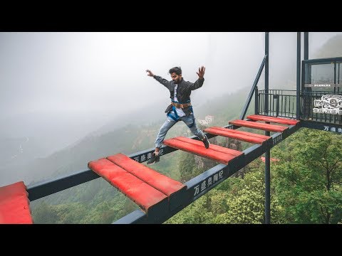 Видео: Самый страшно-веселый парк в мире 🇨🇳