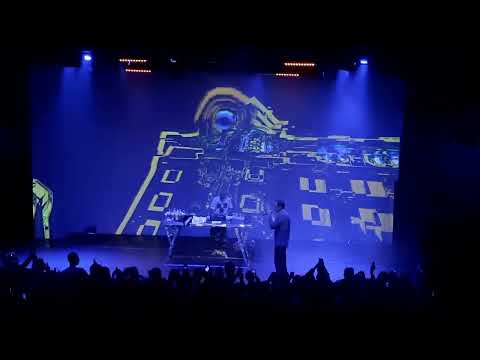 Видео: Кровосток - Куртец (Прага 02.11.2024) Live