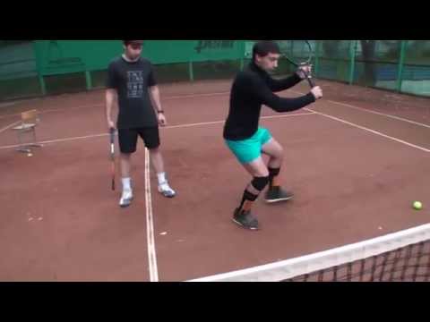 Видео: Теннис. Передвижения по площадке и работа ног. Часть 5 - соединение работы ног у сетки.